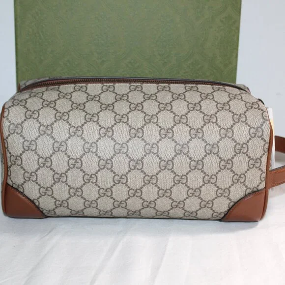 NEW Gucci Beauty Cosmetic Toiletry Bag GG Supreme Vanity Case Zip Top 821163
